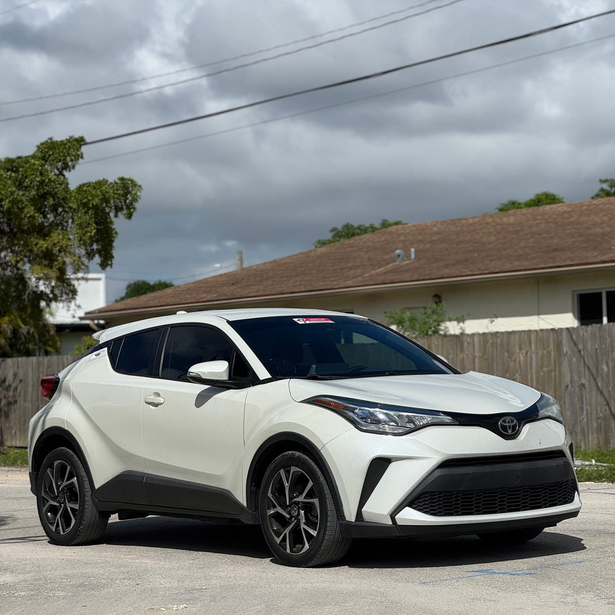 2021 Toyota C-HR XLE