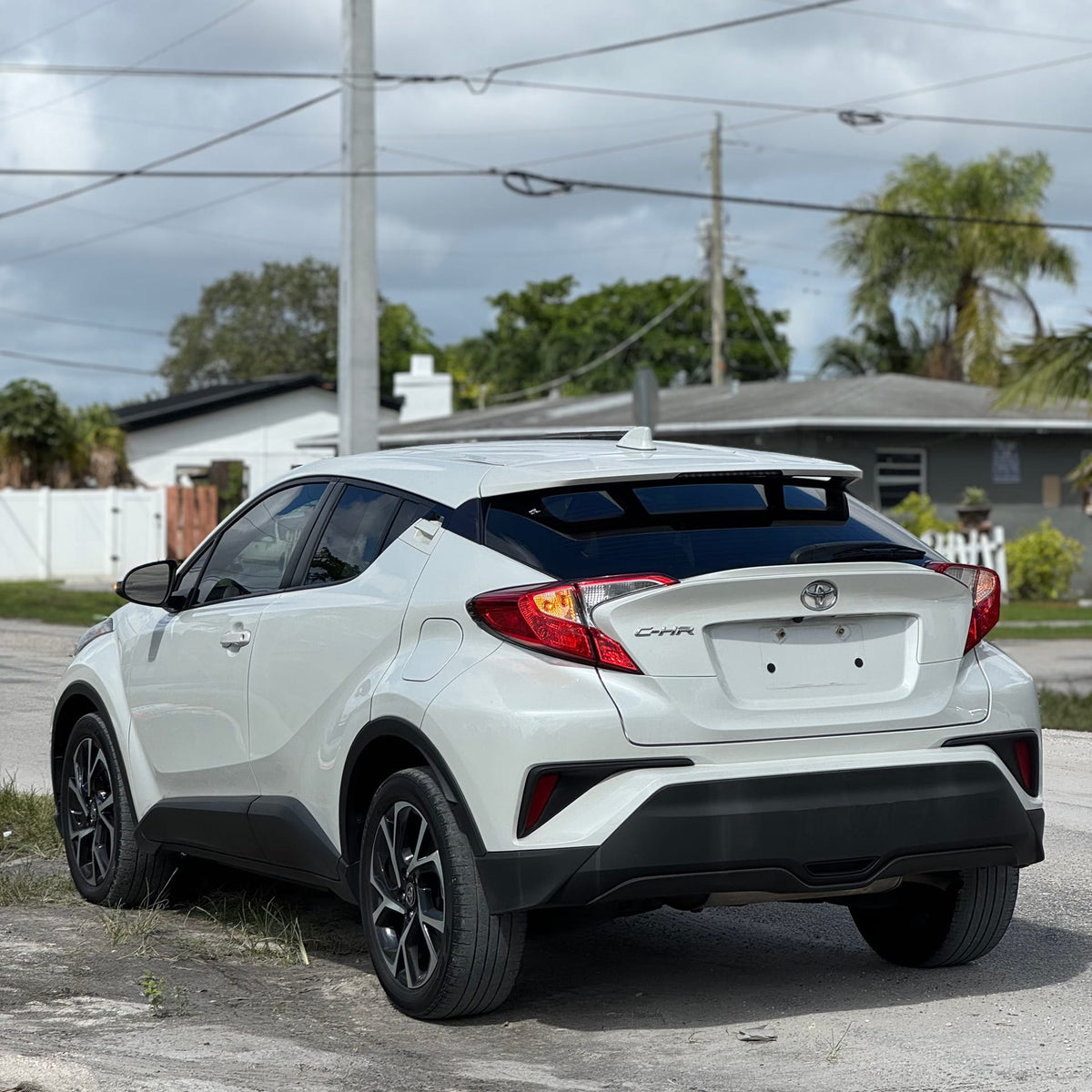 2021 Toyota C-HR XLE