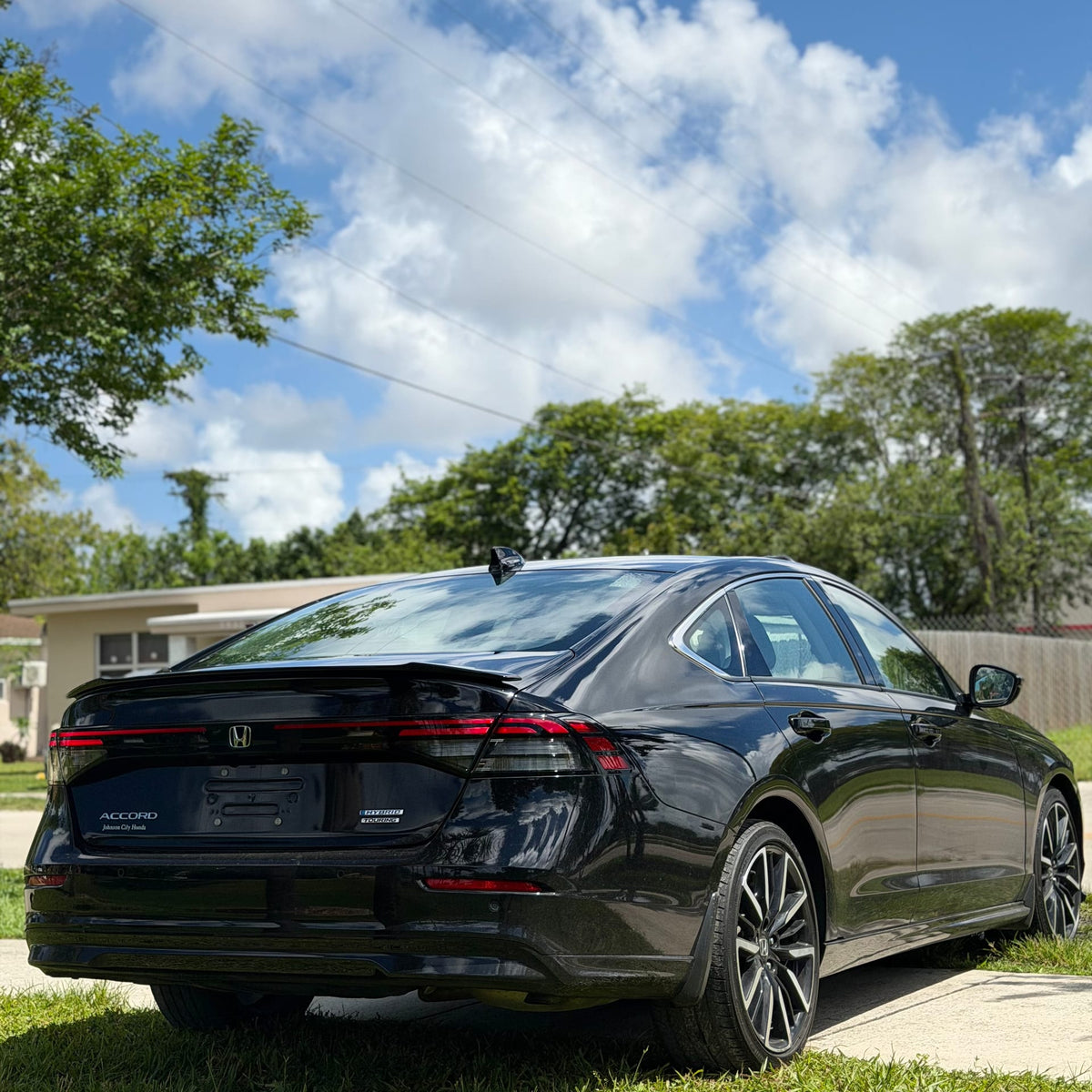 2023 Honda Accord Hybrid Touring